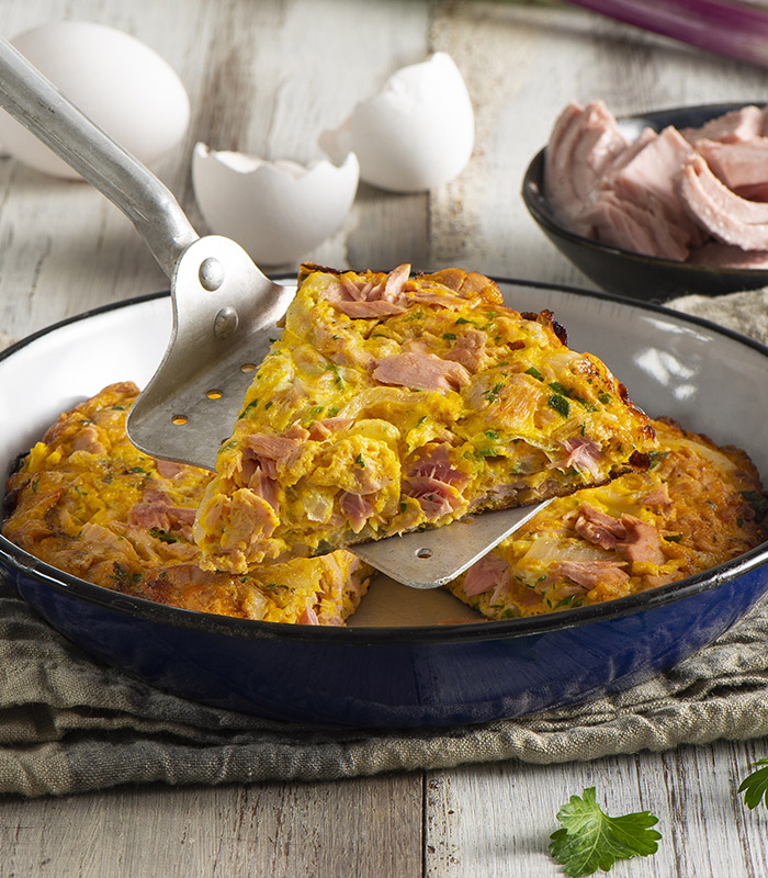 Omelet met tonijn en ui