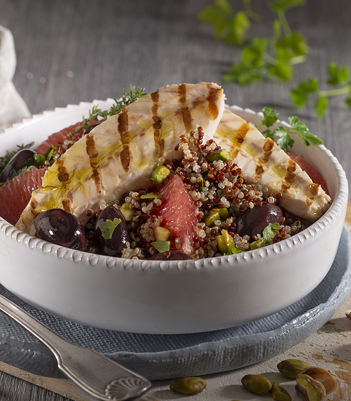 Maquereau, quinoa et salade de pamplemousse
