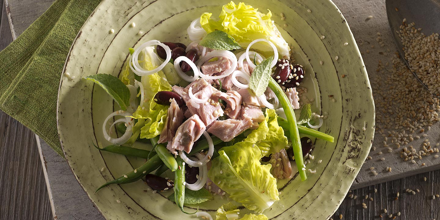 Thon aux haricots verts, haricots rouges et menthe